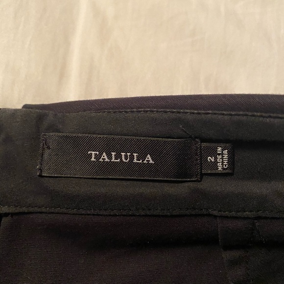 Aritzia Talula Envelope Skirt ♥️🖤 - Picture 3 of 3